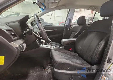 2011 Subaru Legacy 2.5I Premium из США, поврежденный, VIN 4S3BMCC65B3226275